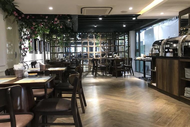 Khách Sạn The Herriott Hotel & Suite Đà Nẵng